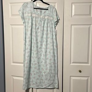 Women night gown